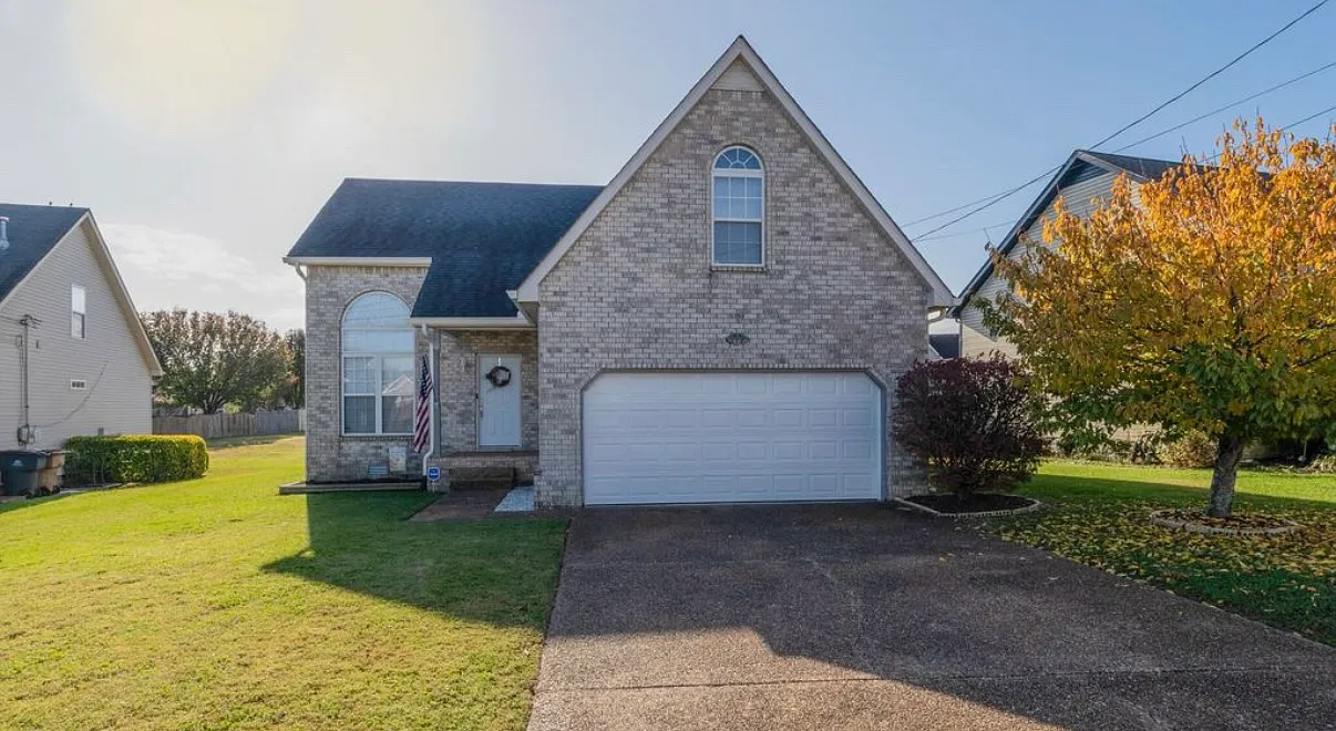 6240 Rocky Top Dr — Photo 3