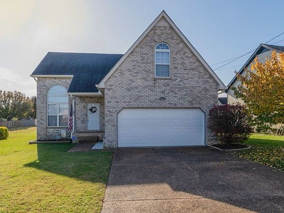 3rd image of 6240 Rocky Top Dr