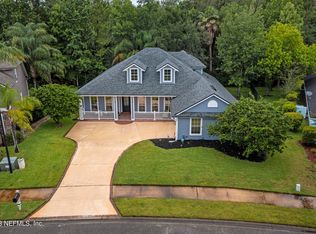 2364 Country Side Dr, Fleming Island, FL 32003