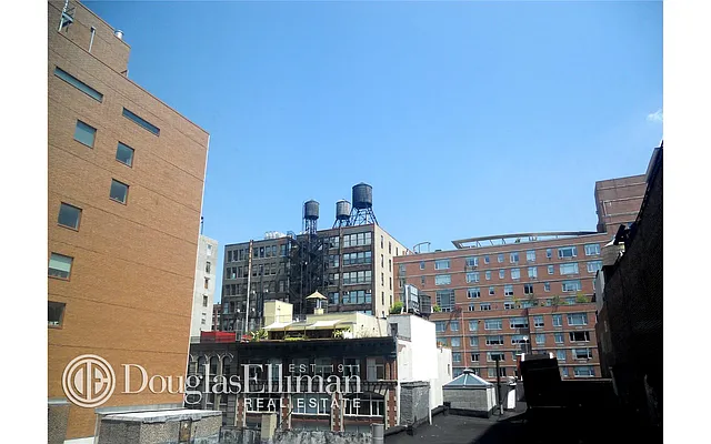 Rented by Douglas Elliman | media 20