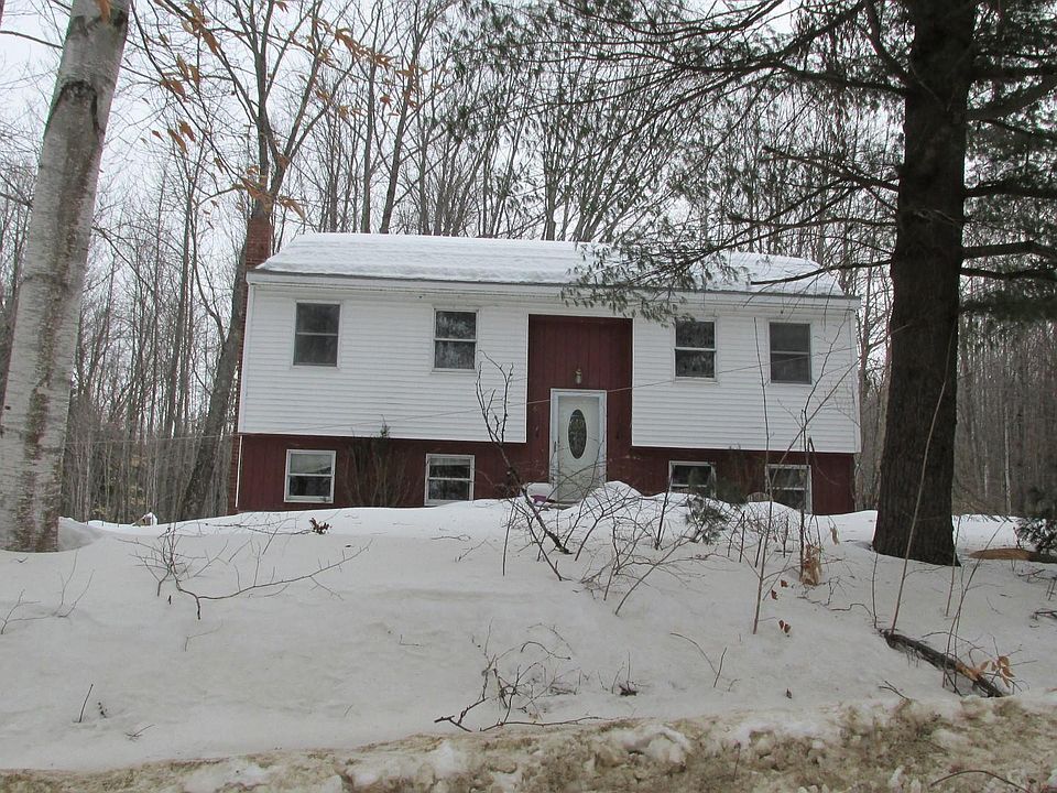 2nd image of 63 Old County Rd