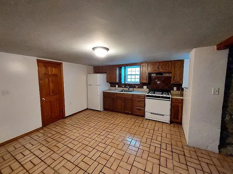 177 Transit St #3 — Photo 14