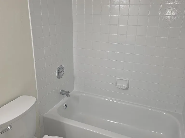 9638 Glendower Ct — Photo 11
