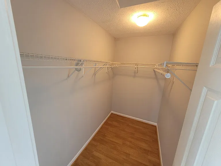 17018 Addison Ct — Photo 9