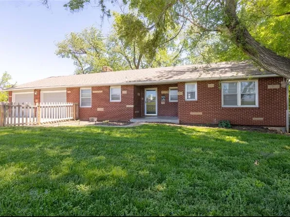 1105 N 291st Hwy, Liberty, MO 64068