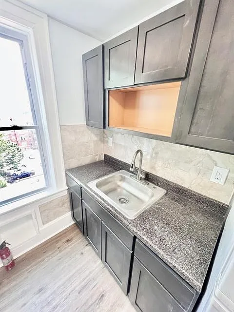 2 bed, $1,750 — Photo 2