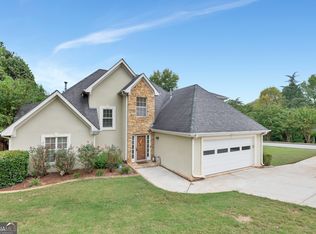 624 Lawton Ridge Dr, Lawrenceville, GA 30045