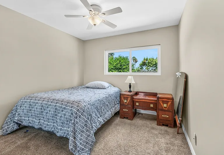 1115 Sayles Ct — Photo 17