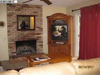 3rd image of 423 Limewood Dr