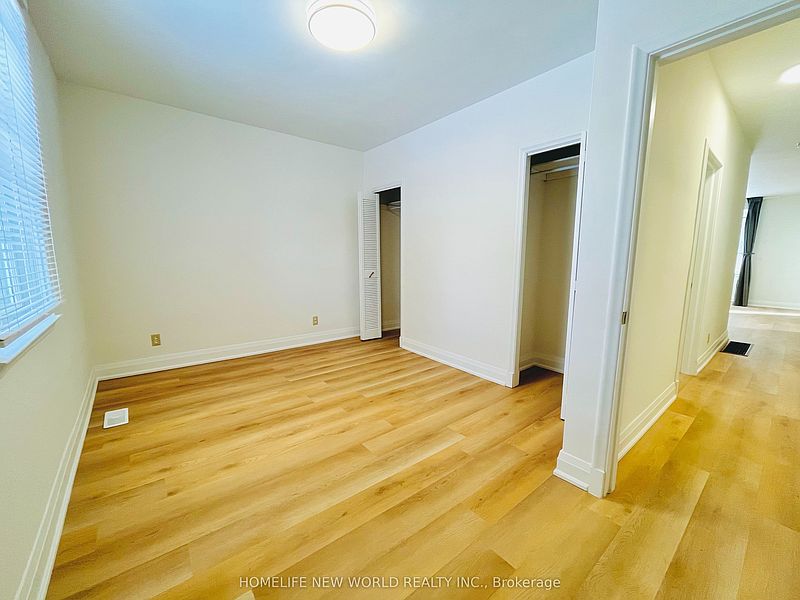Toronto House for rent - 3 Bedrooms — photo 11