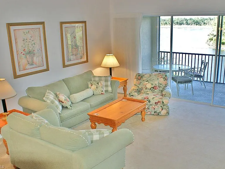 4640 Turnberry Lake Dr #403 — Photo 5