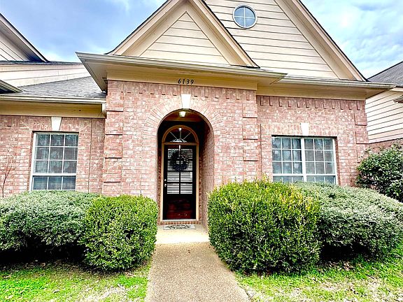 2nd image of 6139 Woodstock View Dr