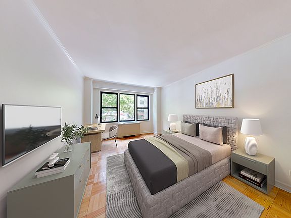2nd image of 220 E 63rd St APT 1g