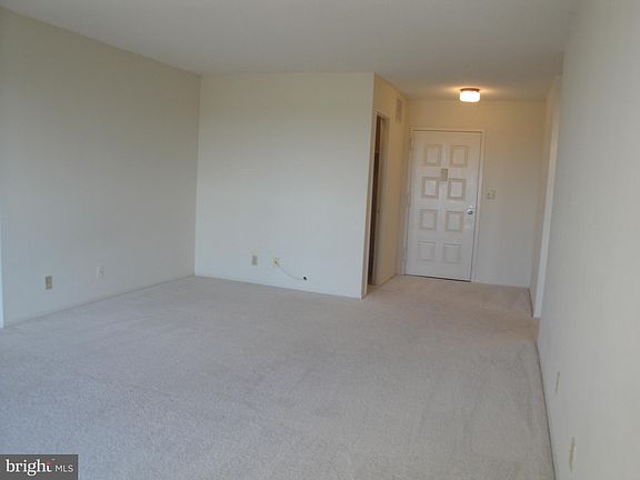 4th image of 8370 Greensboro Dr APT 1018