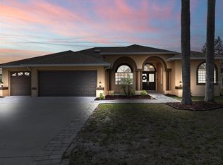 8828 Planters Ln, New Port Richey, FL 34654