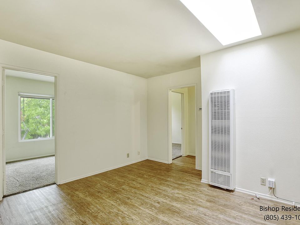 633 Couper Drive, San Luis Obispo Living Room