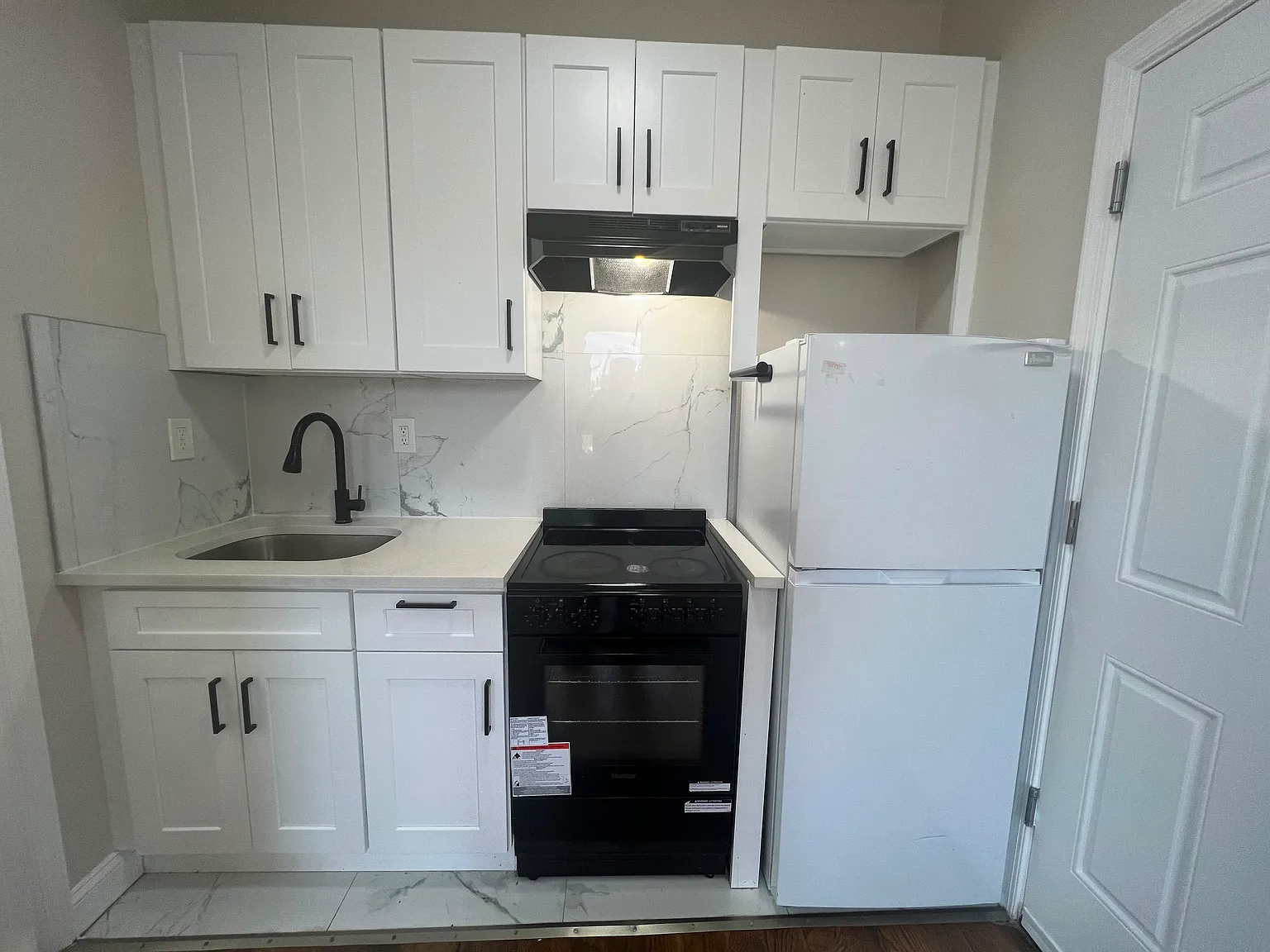 1 bed, $1,550 — Photo 2
