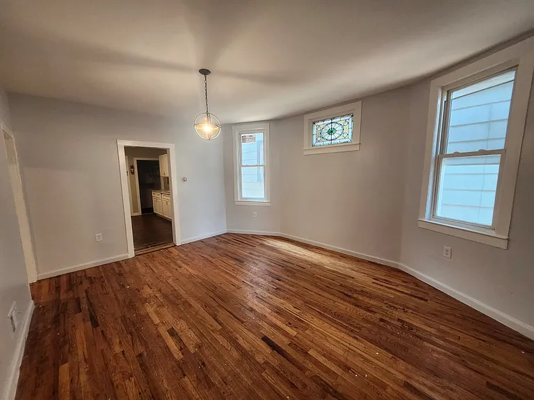 11 New St #1E — Photo 7