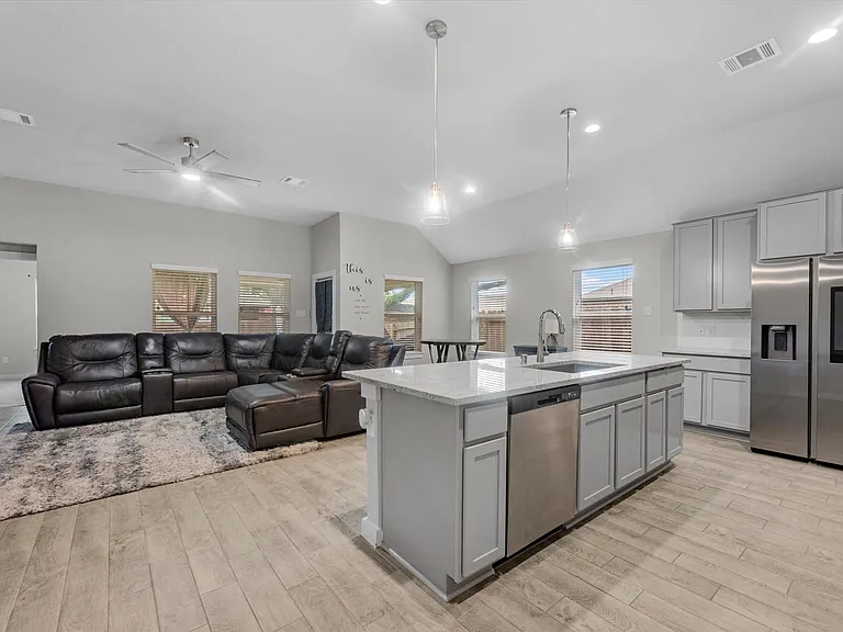 11702 Glossy Oak Ln — Photo 5