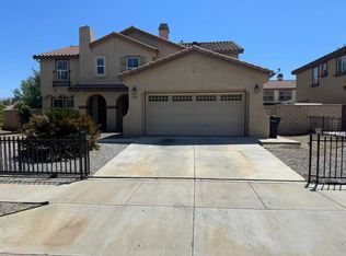 1070 Hawthorne Dr, Hemet, CA 92545