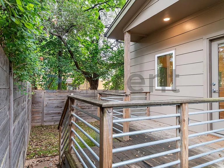 6800 Menchaca Rd #45 — Photo 50