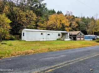 787 Sand Mill Rd, Cheshire, MA 01225