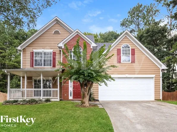 4330 Chimney Sweep Ct, Hoschton, GA 30548
