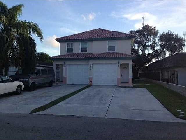 Simply Beautiful Miramar Duplex