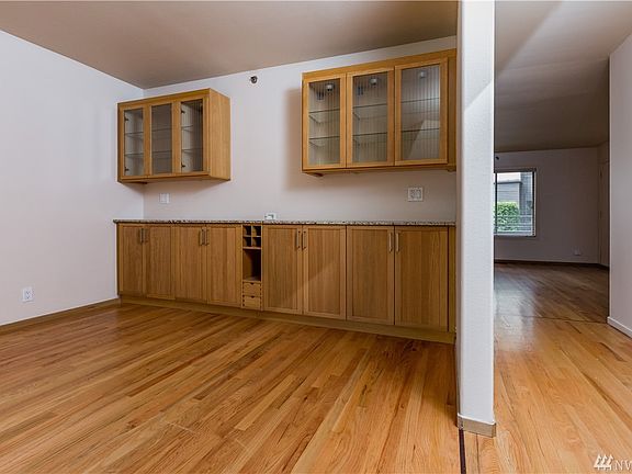 5th image of 10100 NE 63rd St #22