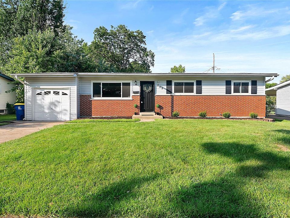 1st image of 755 Redwing Dr