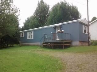 152 Lakeview Ave, Mayville, NY 14757