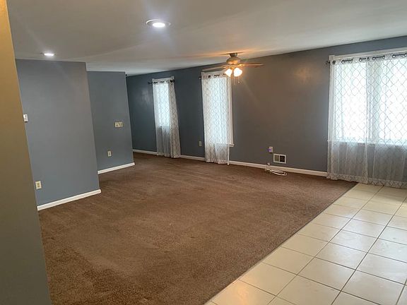 3rd image of 120 W Main St