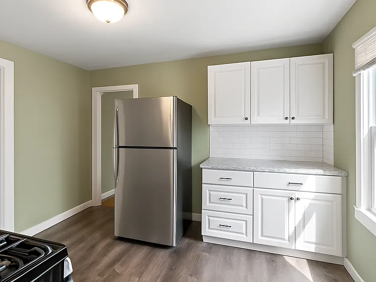 713 Emerson Ave — Photo 15