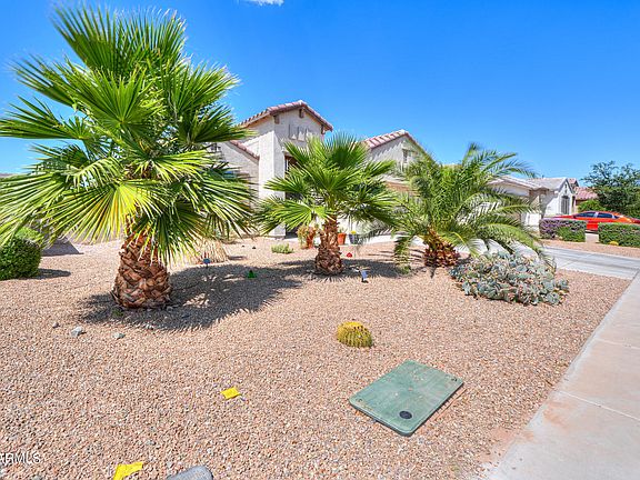 2nd image of 41022 W CRANE Drive