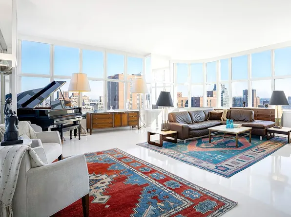181 E 90th St Penthouse 32A, New York, NY 10128