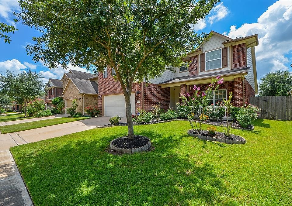 1st image of 5915 Melon Creek Ln
