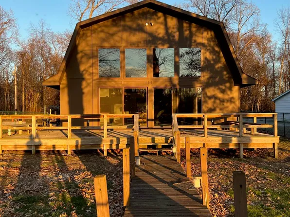 5555 E Grande Vista Ct, Monticello, IN 47960