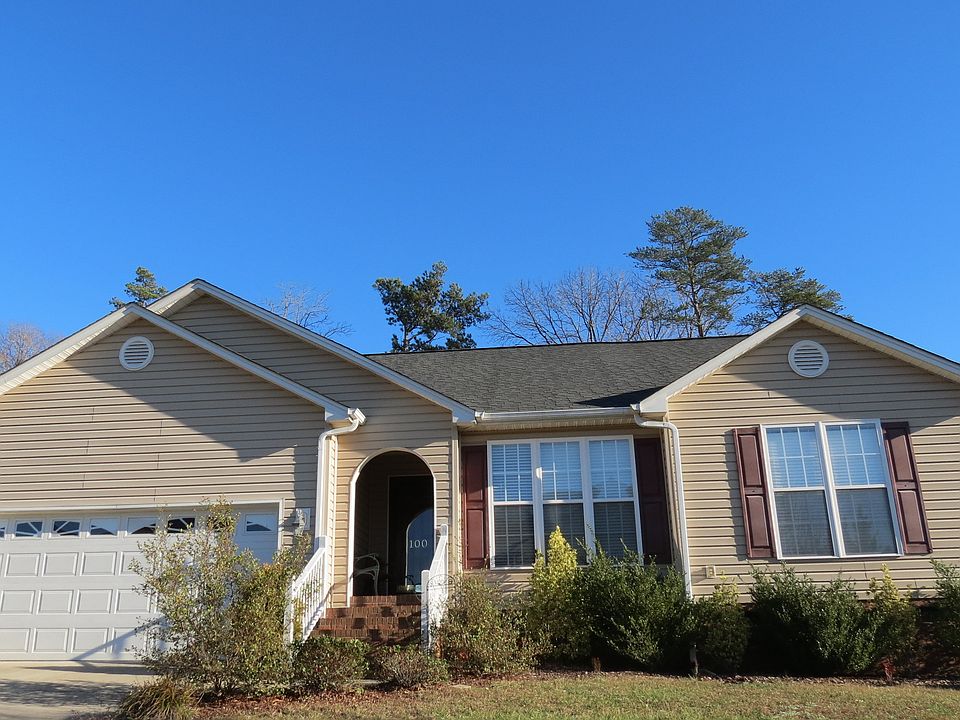 1st image of 100 Johnsbury Dr