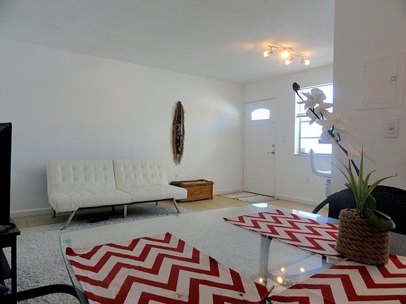 4th image of 734 Meridian Ave APT 4