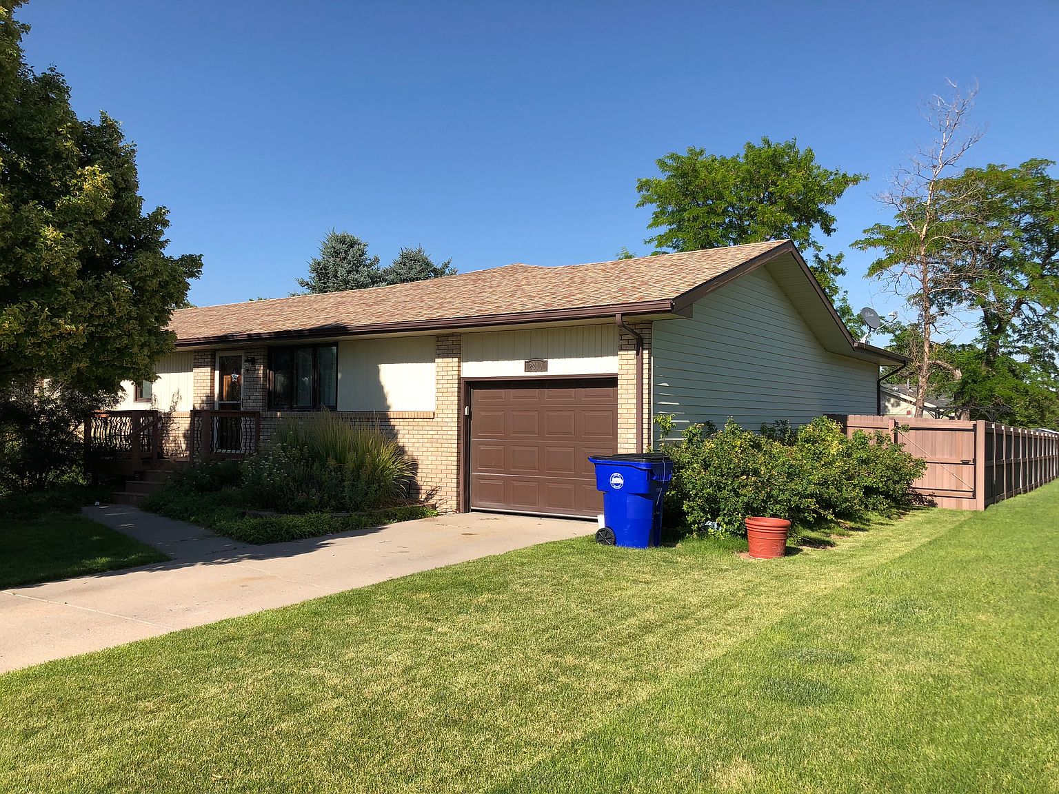 2210 20th St, Gering, NE 69341 Zillow