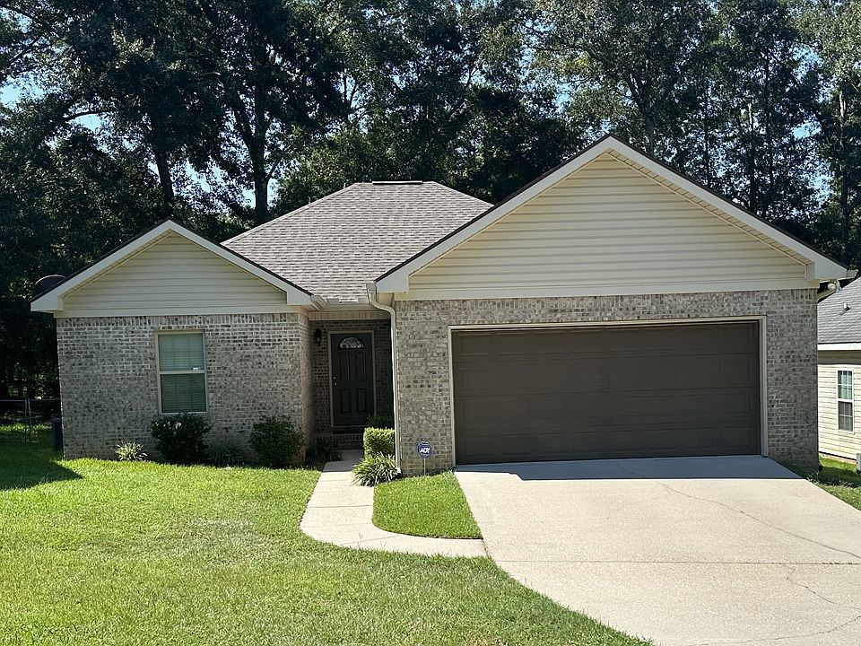 1st image of 250 Bougainvillea Cir
