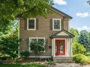 127 Madison St, Chelsea, MI 48118