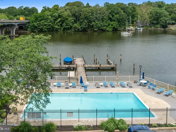 308 Forbes St APT P, Annapolis, MD 21401