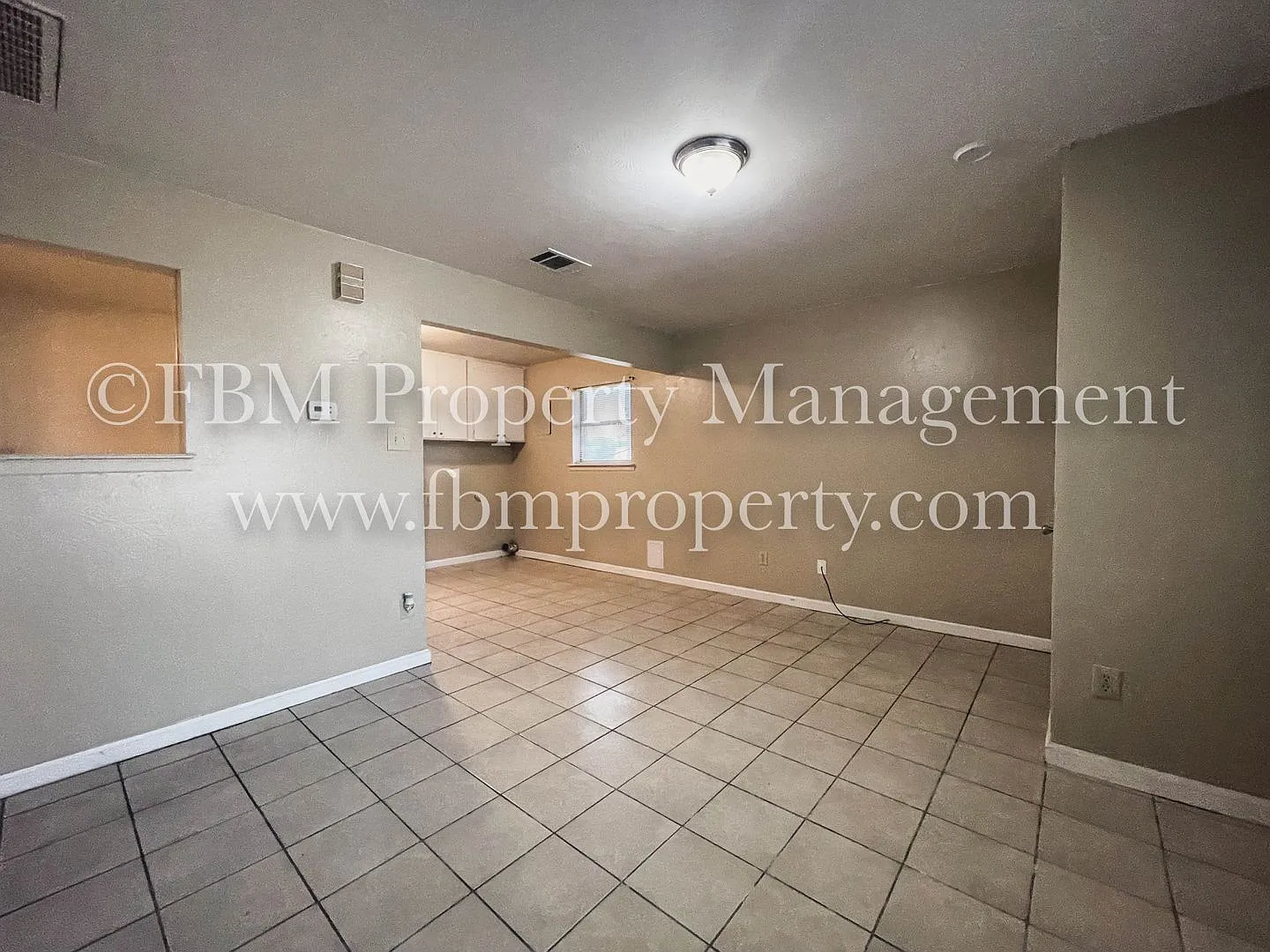5669 Main St - Cozy 1 Bedroom, 1 Bathroom 4-Plex in Bardwell, TX! — Photo 3