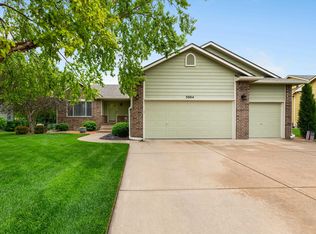 3004 Autumn Rdg, Newton, KS 67114