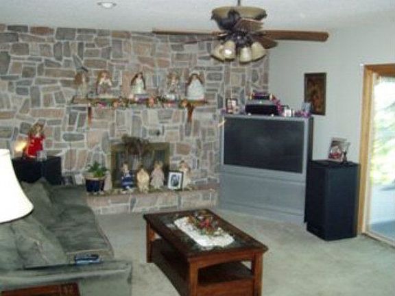 5th image of 1640 250th St