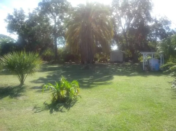 3805 Allen Ave, Micco, FL 32976