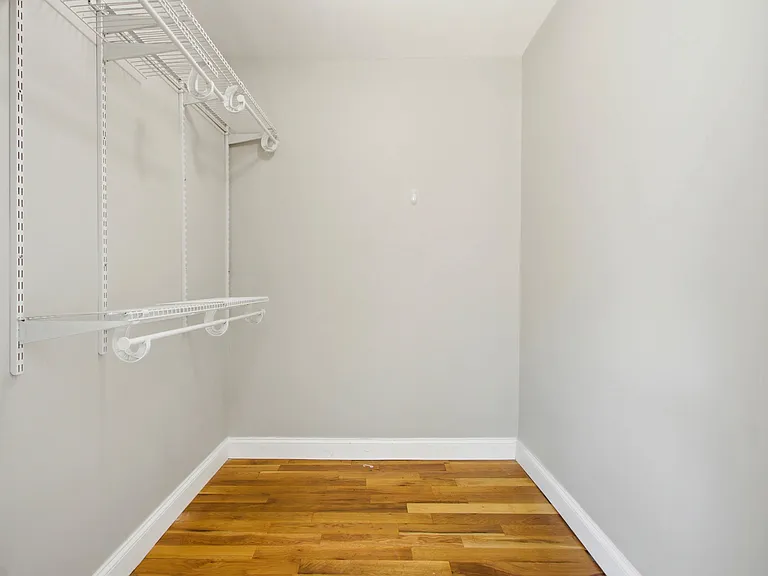1633 Merrick St #1 — Photo 3