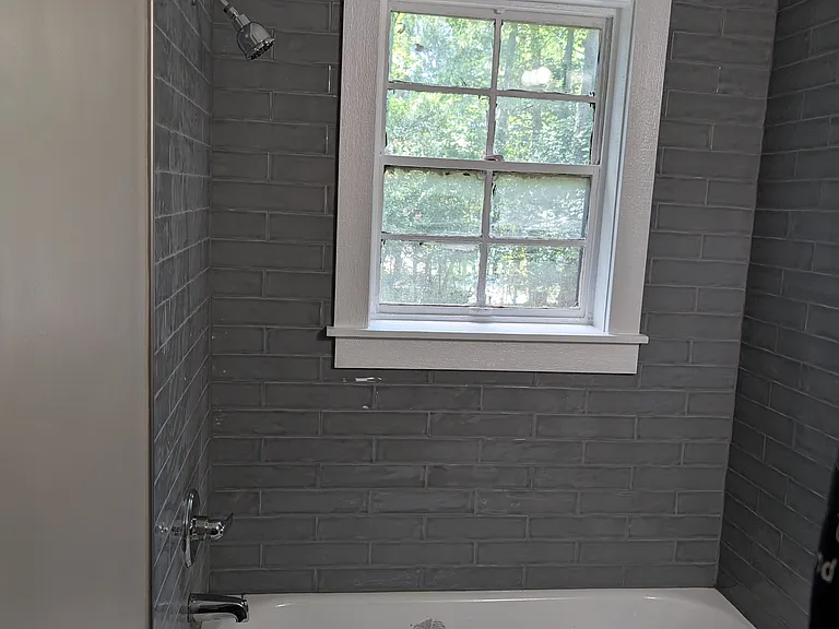 209 Colleton Rd — Photo 3