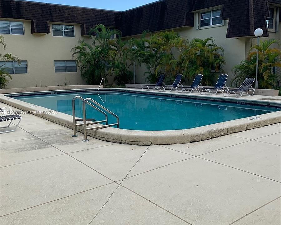2nd image of 9015 SW 138th St #15-2